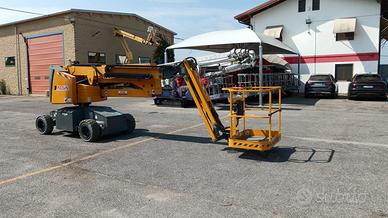 Piattaforma aerea semovente a braccio HAULOTTE HA 