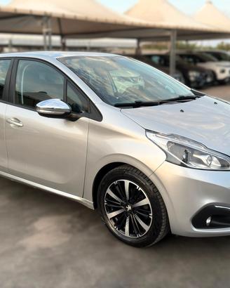 Peugeot 208 1.6 HDi 75 CV 05/2018