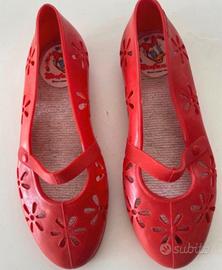 Scarpe mare /piscina bimba 28/29. Nuive