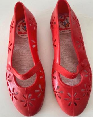 Scarpe mare /piscina bimba 28/29. Nuive