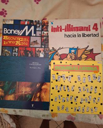 Lotto 18 Dischi in Vinile 33 Giri