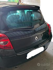 Renault Clio "Le iene" 1.5 Dci cod. mot. K9KN7