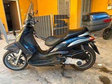 Beverly 250 ie