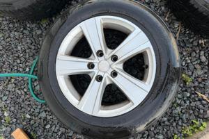 Set 4 Cerchi 17 con gomme al 90%