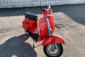 Vespa 50 special restaurata totalmente