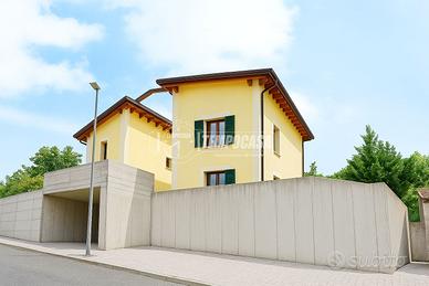 Porzione di casa in classe A con giardino privato