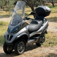 Piaggio MP3 250