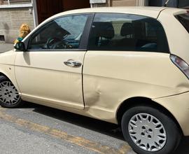 LANCIA Ypsilon 2ª serie -2004. Adatta neopatentati