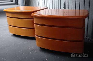 Comodini in ciliegio, 3 cassetti