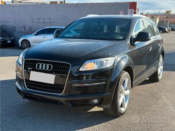 Audi q7 4.2 Advanced Plus
