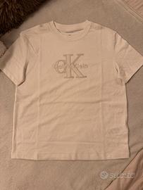*T-shirt Calvin Klein Jeans con logo ricamato