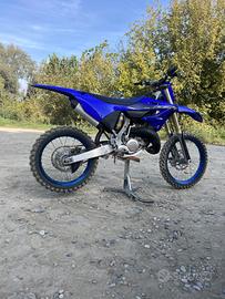 Yamaha YZ 125 - 2023