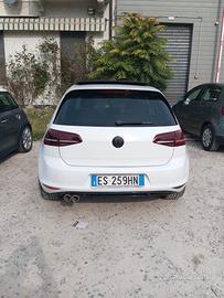 VOLKSWAGEN e-Golf - 2014