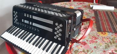 solton     fisa 120 bassi più Amplific  e midi