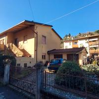 Ampia Bifamiliare Indipendente con Giardino