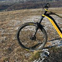 Mondraker Level R tg.L