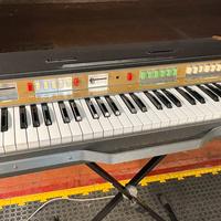 piano vintage Orla