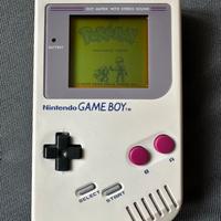 Nintendo Game Boy Classic (DMG-01) e Pokémon Verde