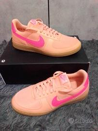 Nike scarpe nuove