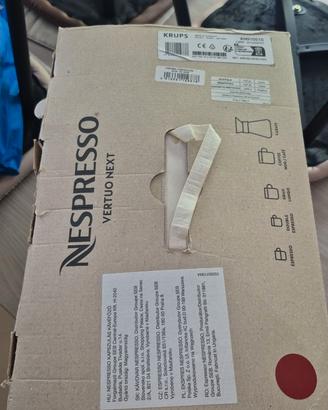 Macchina caffè Nespresso "Vertuo next"