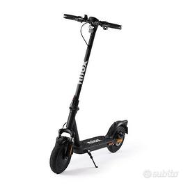 NILOX - Monopattino V1, motore 350W, autonomia 30k