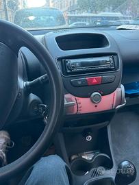 peugeut 107 nera