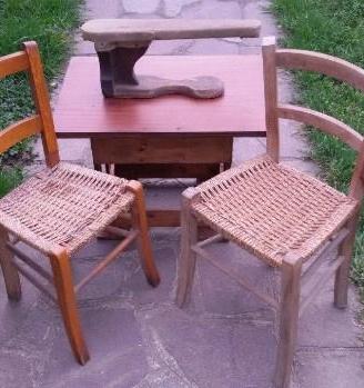 Sedie - Stiramaniche - Tavolini vintage