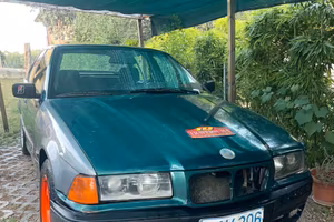 BMW  Serie 320i E36