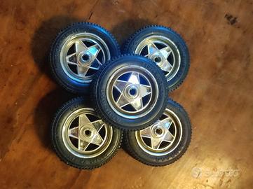 Ruote Ferrari GTO 1:18 Bburago 280/45 VR 413