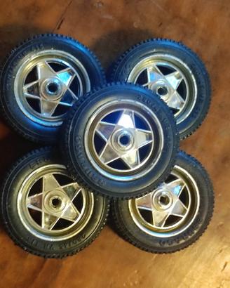 Ruote Ferrari GTO 1:18 Bburago 280/45 VR 413