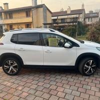 Peugeot 2008 BlueHDi 100 GT Line