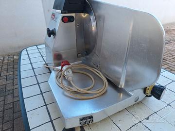 Affettatrice professionale 380v