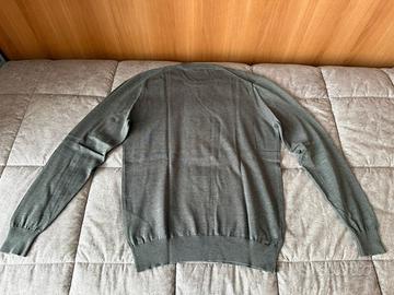Maglione girocollo uomo.