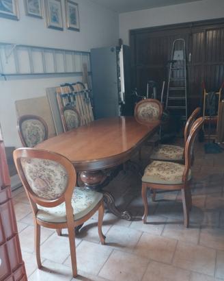 Tavolo e sedie vintage