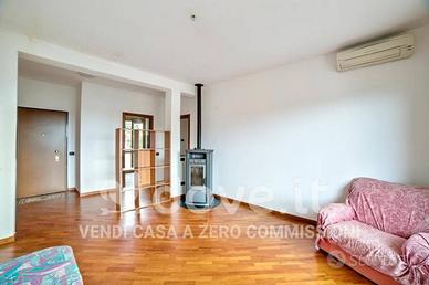 Appartamento Via Adamello, 1, 22069, Rovellasca