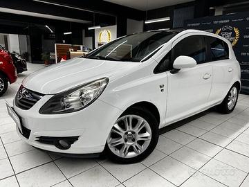 Opel Corsa 5p 1.2 85cv *NEOPATENTATI / TETTO PANOR