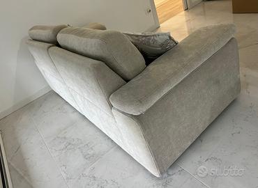 Divano 3 posti sfoderabile con poggiapiedi