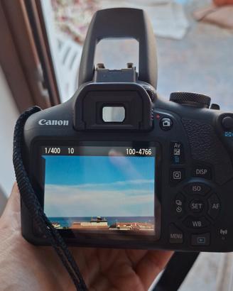Canon EOS 2000D