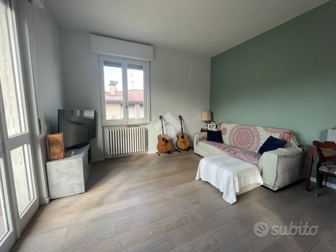 Apartment in Bergamo, Valtesse - Altro