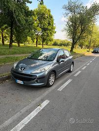 Peugeot 207  1.4 75CV