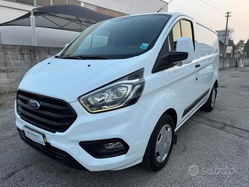 Ford TRANSIT CUSTOM 320 2.0 TDCI 130CV 2023 100 MI