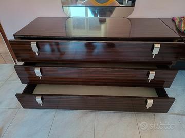 Comò in legno anni 70/80