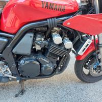 Yamaha FZR 600 - 1998