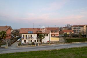 BIFAMILIARE A COSTIGLIOLE SALUZZO