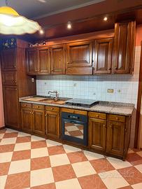 Cucina in rovere massello