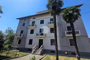 4 LOCALI A CANDELO