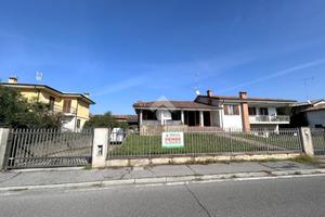 PORZIONE DI BIFAMILIARE A CARPENEDOLO