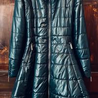 Splendido piumino nero Roberta Biagi collo in pell