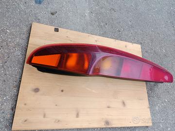 fanale posteriore per fiat punto 