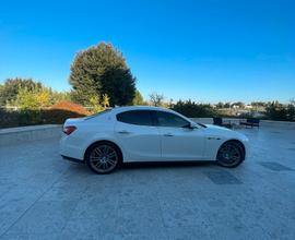 MASERATI Ghibli - 2015